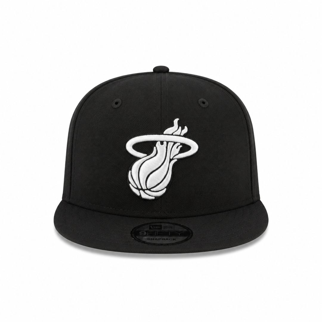 New Era Miami Heat Black &amp; White 9FIFTY Snapback Hat - Black