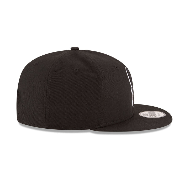 New Era Milwaukee Bucks Black &amp; White 9FIFTY Snapback Hat - View 6
