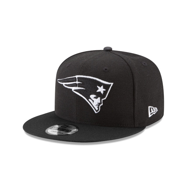 New Era New England Patriots Black & White 9FIFTY Snapback Hat - View 1
