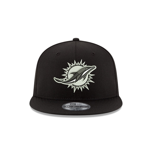New Era Miami Dolphins Black &amp; White 9FIFTY Snapback Hat - View 3