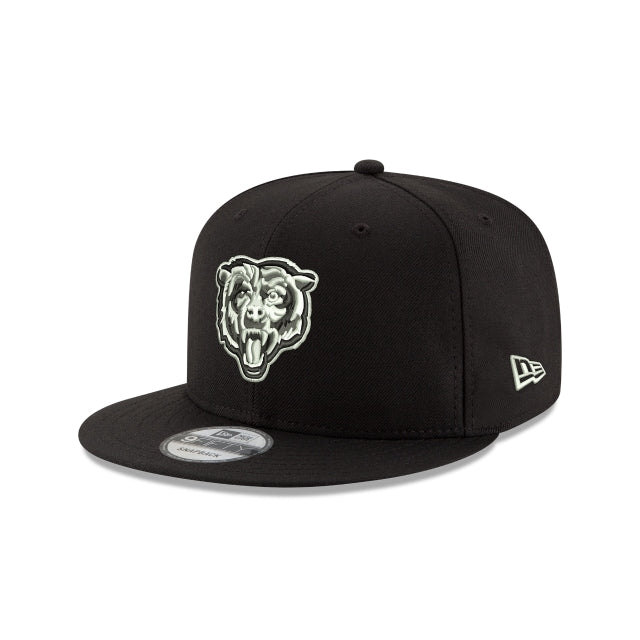 New Era Chicago Bears Black and White 9FIFTY Snapback Hat - View 1