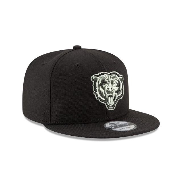 New Era Chicago Bears Black and White 9FIFTY Snapback Hat - View 2
