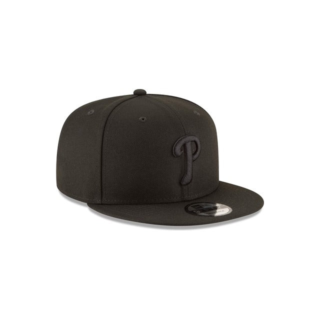 Philadelphia Phillies Black on Black 9FIFTY Snapback Hat - Black