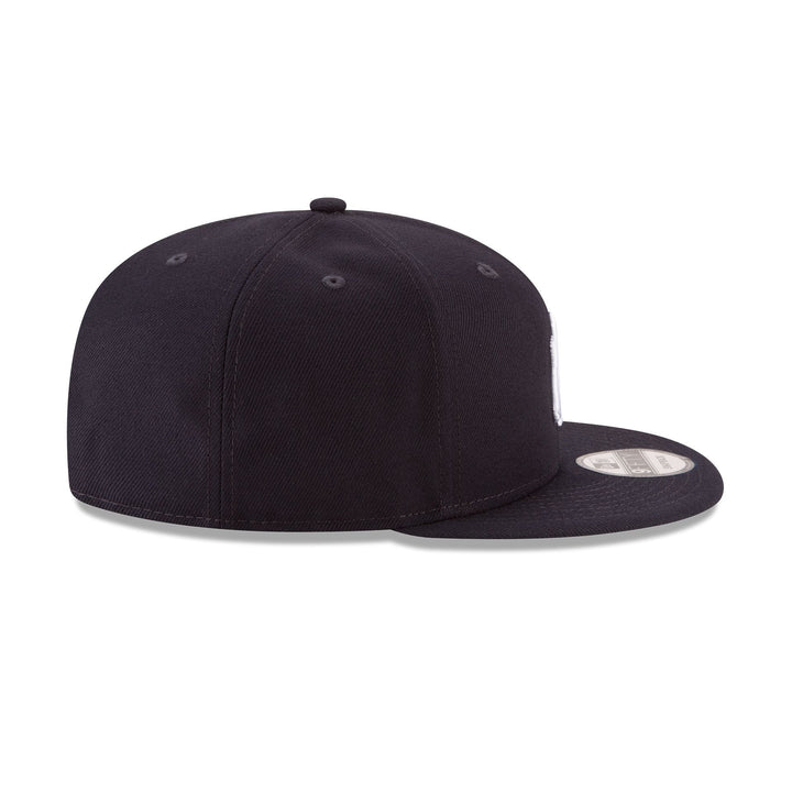 New Era New York Yankees Basic 9FIFTY Snapback Hat - View 6