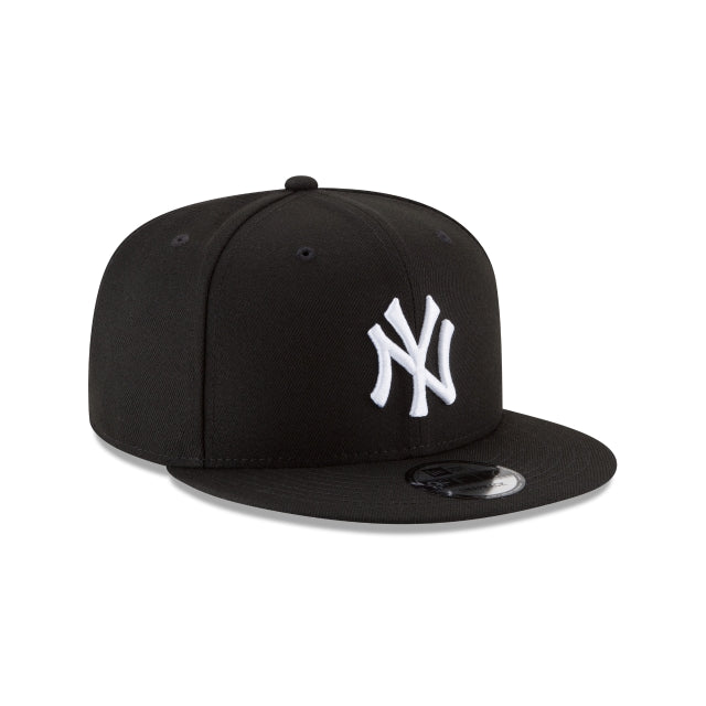 New Era New York Yankees Black &amp; White 9FIFTY Snapback Hat - View 3