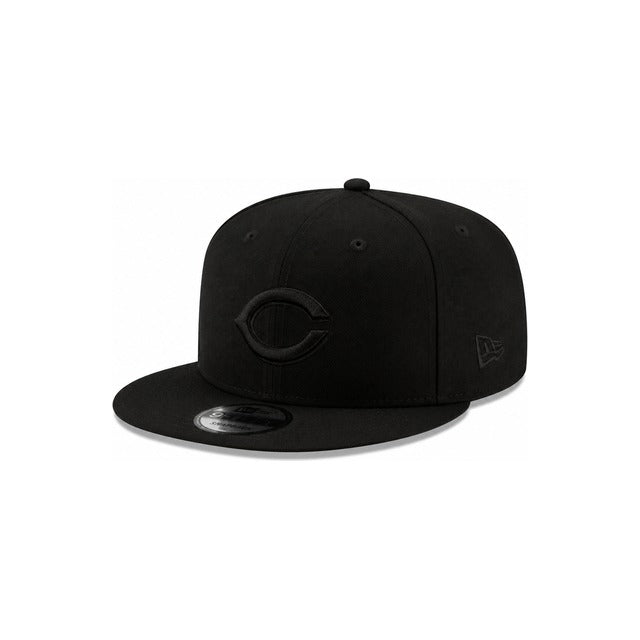 Cincinnati Reds Black on Black 9FIFTY Snapback Hat - Black