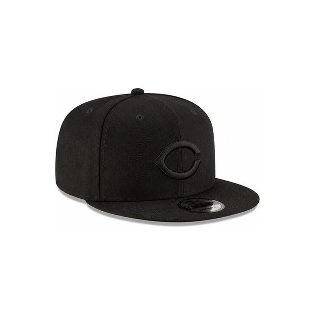Cincinnati Reds Black on Black 9FIFTY Snapback Hat - Black