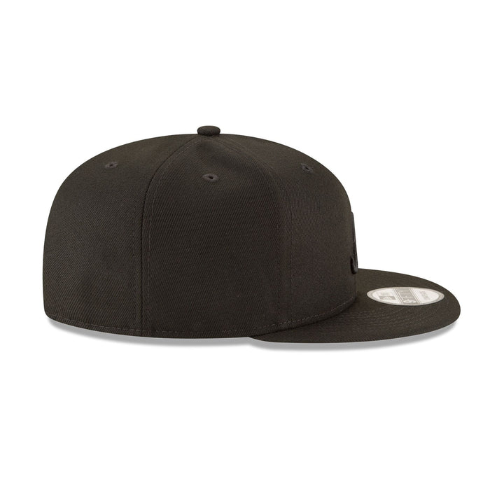 New Era Atlanta Braves Black on Black 9FIFTY Snapback Hat - View 6
