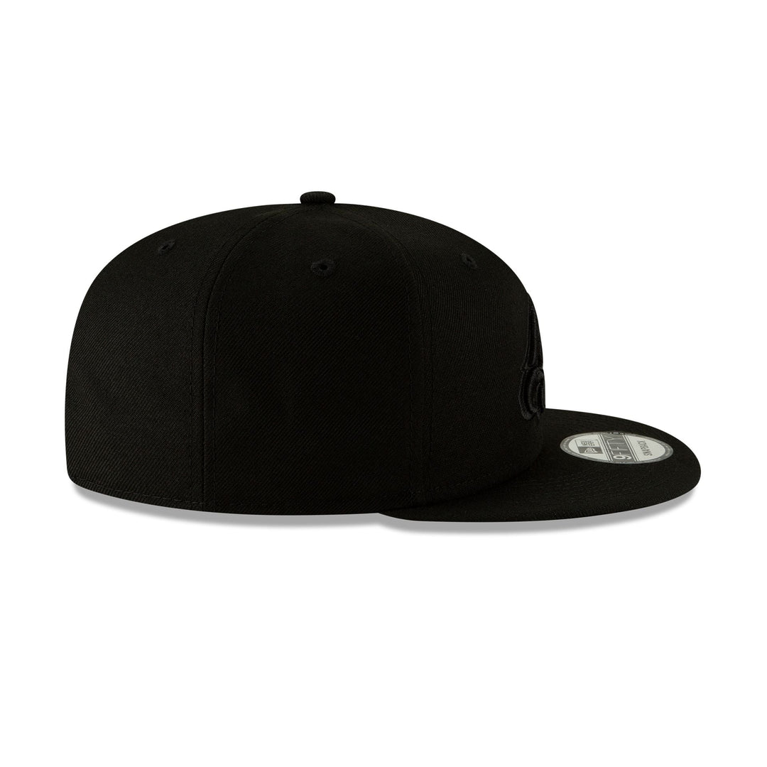 New Era Philadelphia Eagles Black on Black 9FIFTY Snapback Hat - View 6