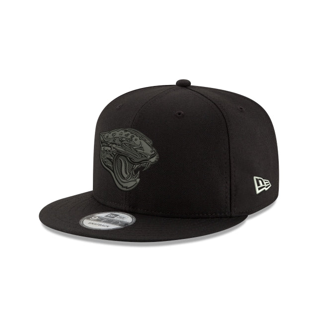 New Era Jacksonville Jaguars Black on Black 9FIFTY Snapback Hat - View 4