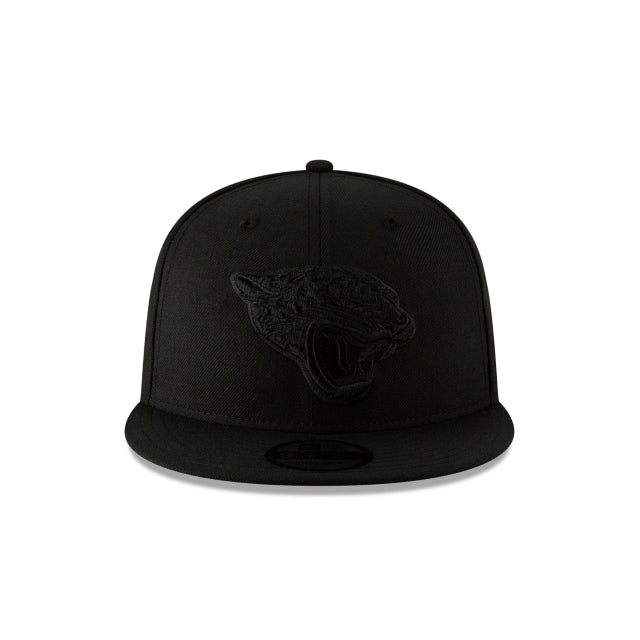 New Era Jacksonville Jaguars Black on Black 9FIFTY Snapback Hat - View 3