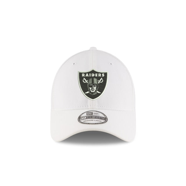 Las Vegas Raiders Classic 39THIRTY Stretch Fit Hat - White / Team Colors