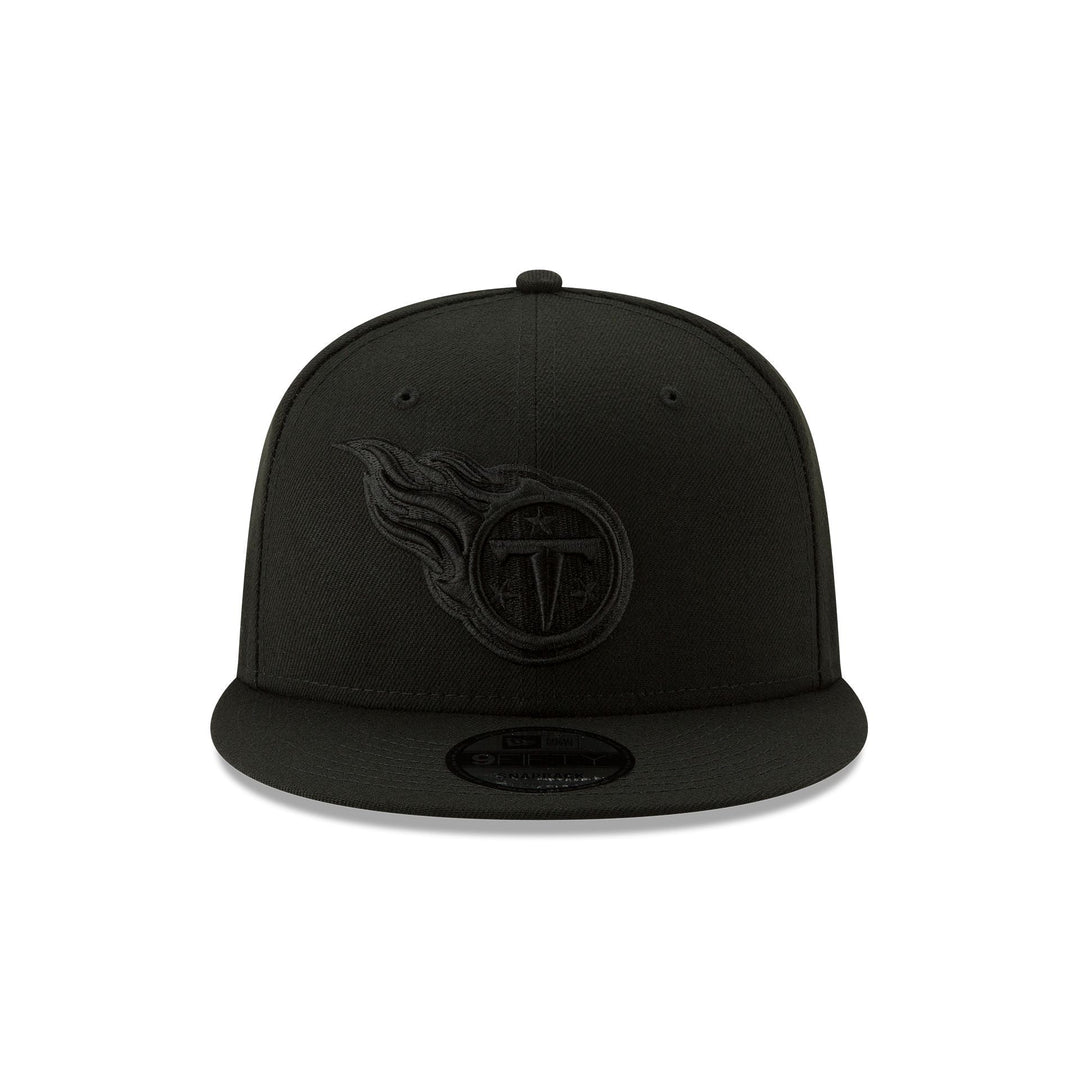 New Era Tennessee Titans Black on Black 9FIFTY Snapback Hat - View 4