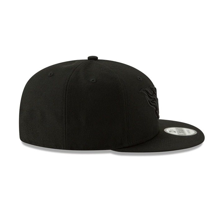 New Era Tennessee Titans Black on Black 9FIFTY Snapback Hat - View 6