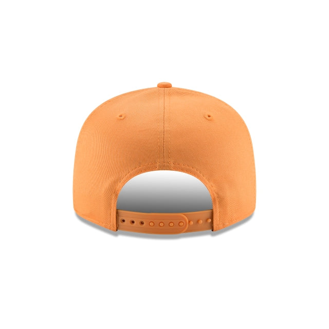 New Era Tampa Bay Buccaneers Basic 9FIFTY Snapback Hat - View 2