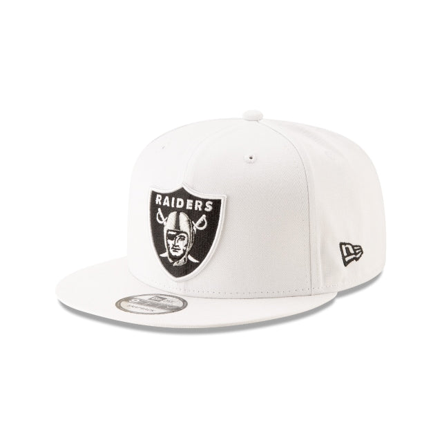 New Era Las Vegas Raiders Basic 9FIFTY Snapback Hat - View 1