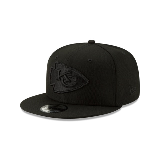 New Era Kansas City Chiefs Black on Black 9FIFTY Snapback Hat - View 1