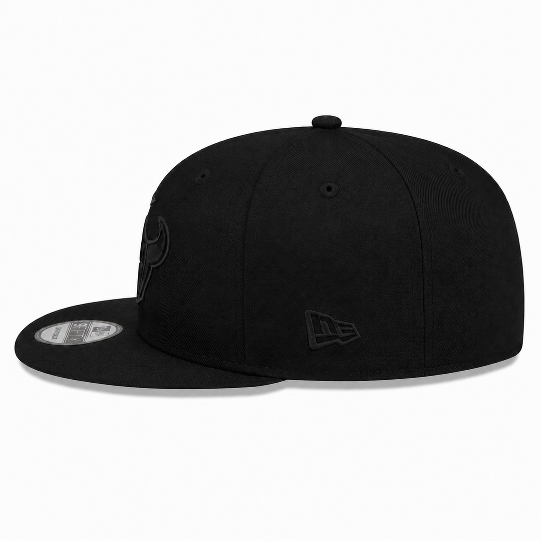 New Era Houston Texans Black on Black 9FIFTY Snapback Hat - Black