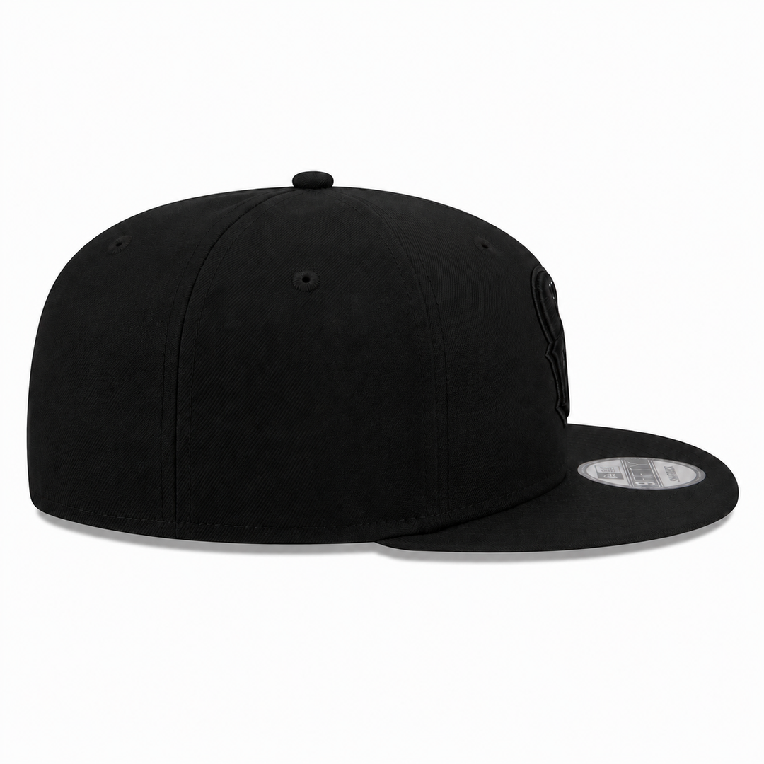 New Era Houston Texans Black on Black 9FIFTY Snapback Hat - Black