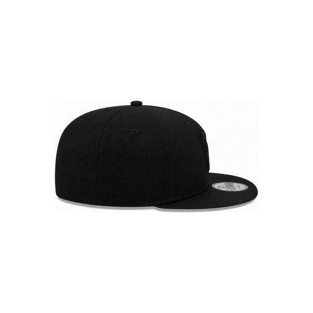Houston Texans Black on Black 9FIFTY Snapback Hat - Black