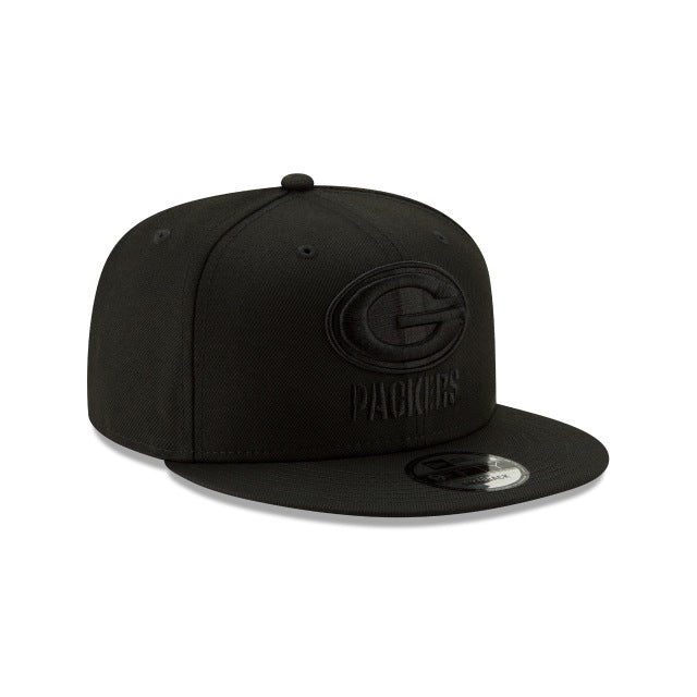 New Era Green Bay Packers Black on Black 9FIFTY Snapback Hat - View 3