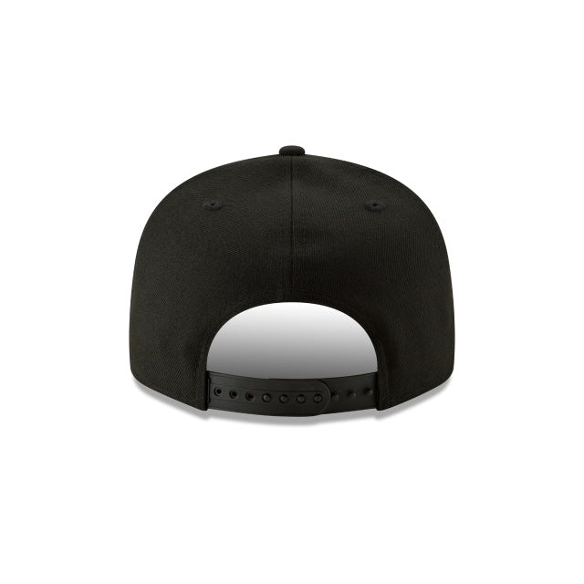 New Era Green Bay Packers Black on Black 9FIFTY Snapback Hat - View 5