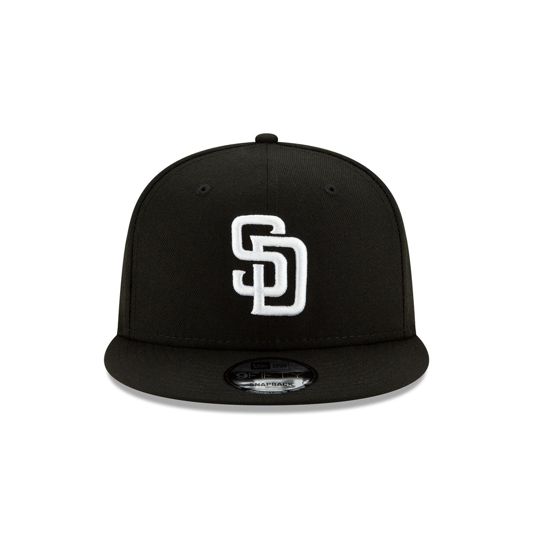 New Era San Diego Padres Basic Black 9FIFTY Snapback Hat - View 4