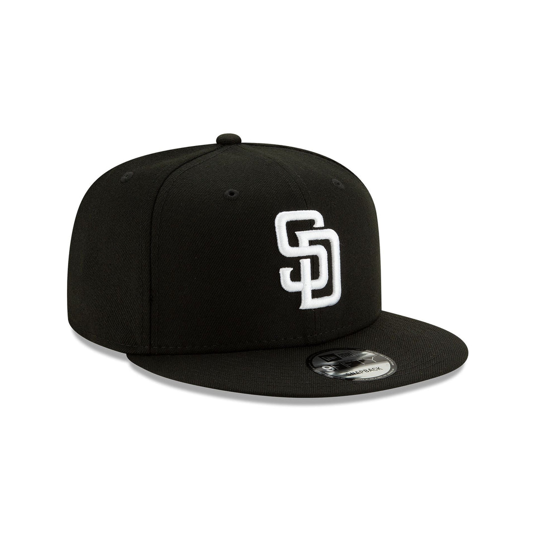 New Era San Diego Padres Basic Black 9FIFTY Snapback Hat - View 3