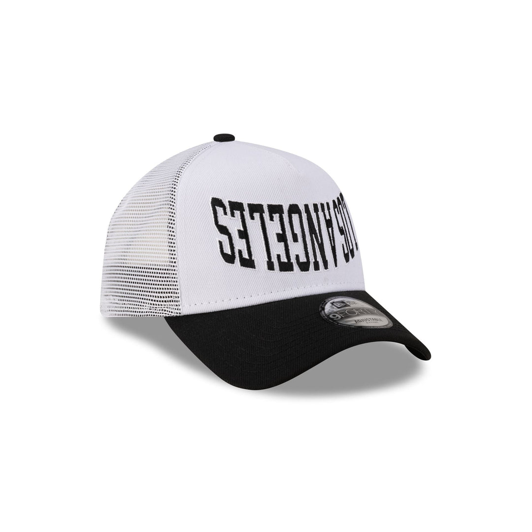 Tampa Bay Buccaneers Neo 39THIRTY Stretch Fit Hat - Red / Team Colors