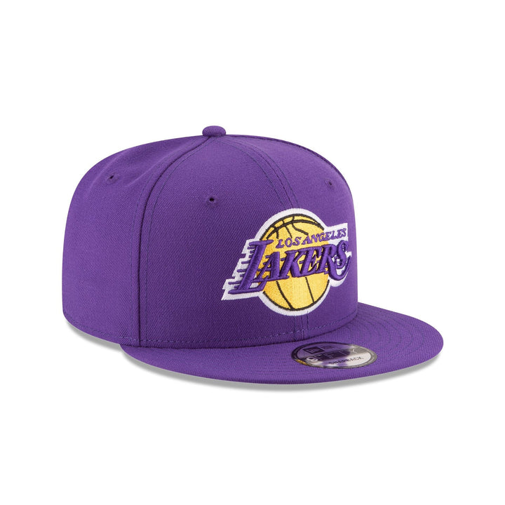 New Era Los Angeles Lakers Basic 9FIFTY Snapback Hat - View 3