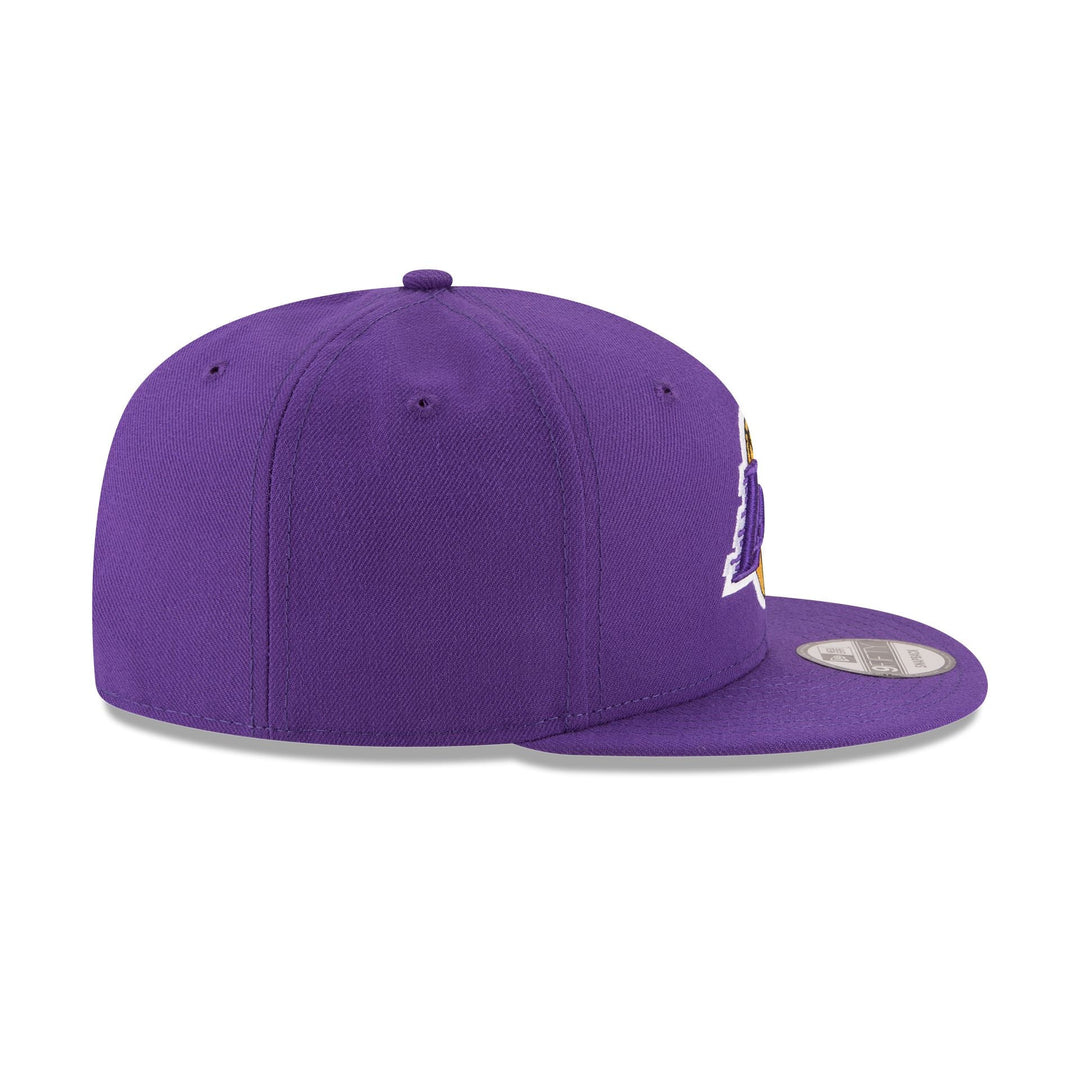 New Era Los Angeles Lakers Basic 9FIFTY Snapback Hat - View 6