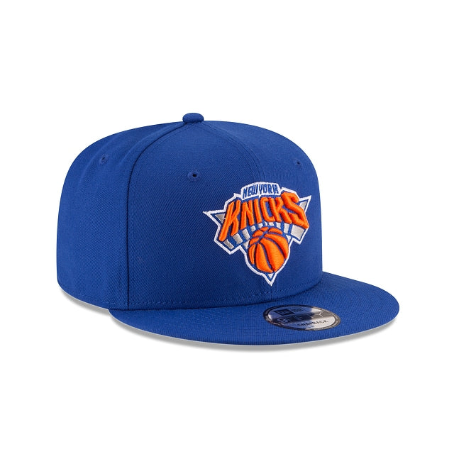 New Era New York Knicks Basic 9FIFTY Snapback Hat - View 3