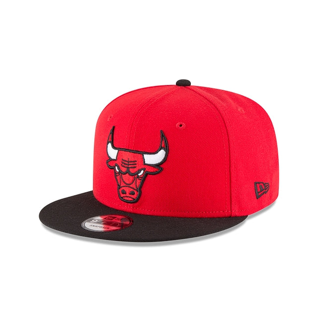 New Era Chicago Bulls Two Tone 9FIFTY Snapback Hat - View 1