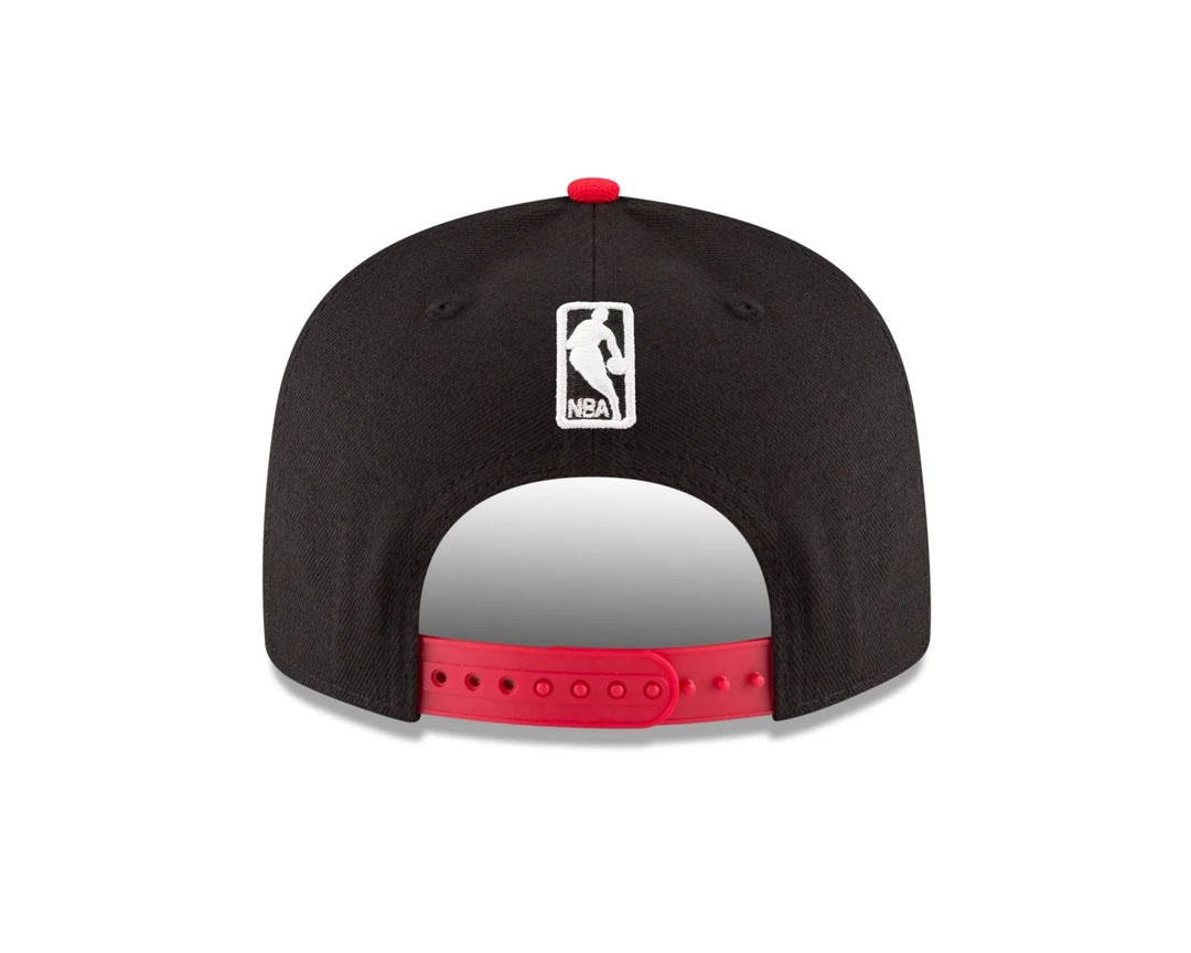 New Era Chicago Bulls Two Tone Black 9FIFTY Snapback Hat - Black