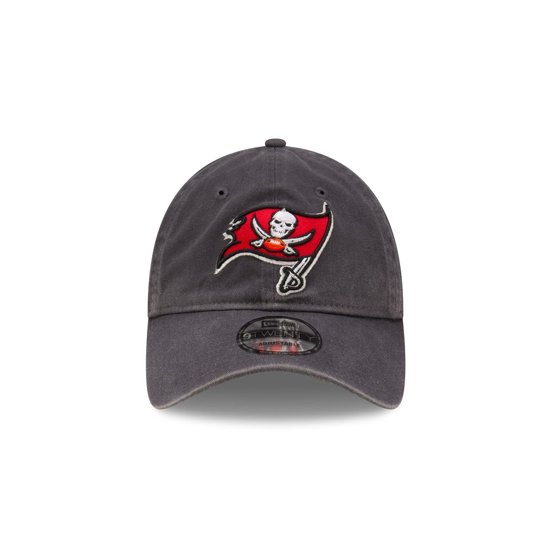 New Era Tampa Bay Buccaneers 9TWENTY Adjustable Hat - View 4
