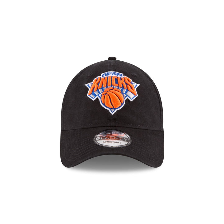 New Era New York Knicks 9TWENTY Adjustable Hat - View 4
