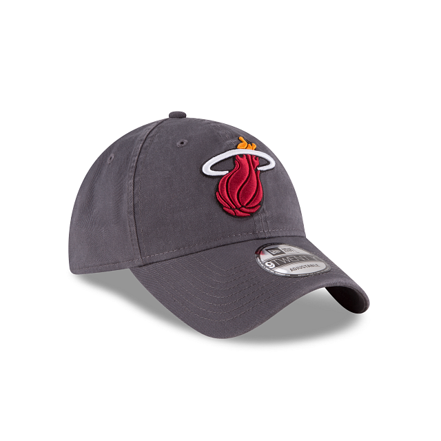 New Era Miami Heat 9TWENTY Adjustable Hat - View 3