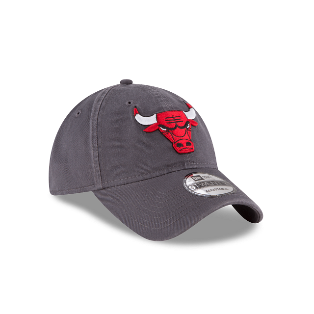 New Era Chicago Bulls 9TWENTY Adjustable Hat - View 3