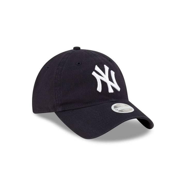New Era New York Yankees 9TWENTY Adjustable Hat - View 3