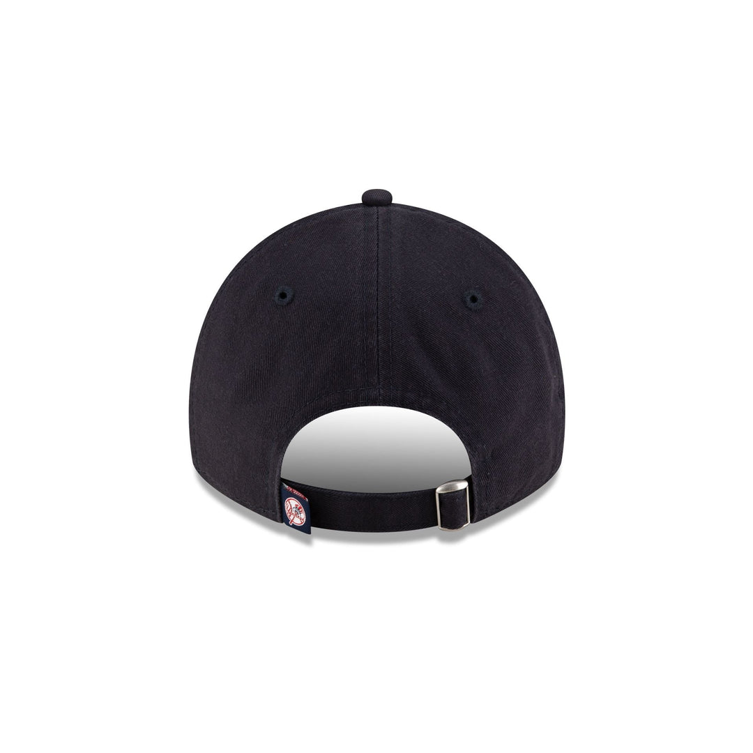 New Era New York Yankees 9TWENTY Adjustable Hat - View 2
