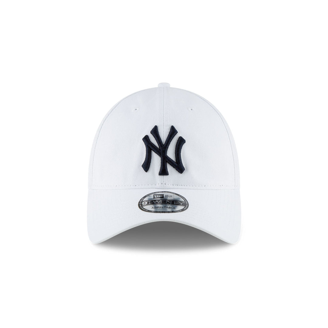 New Era New York Yankees 9TWENTY Adjustable Hat - View 4