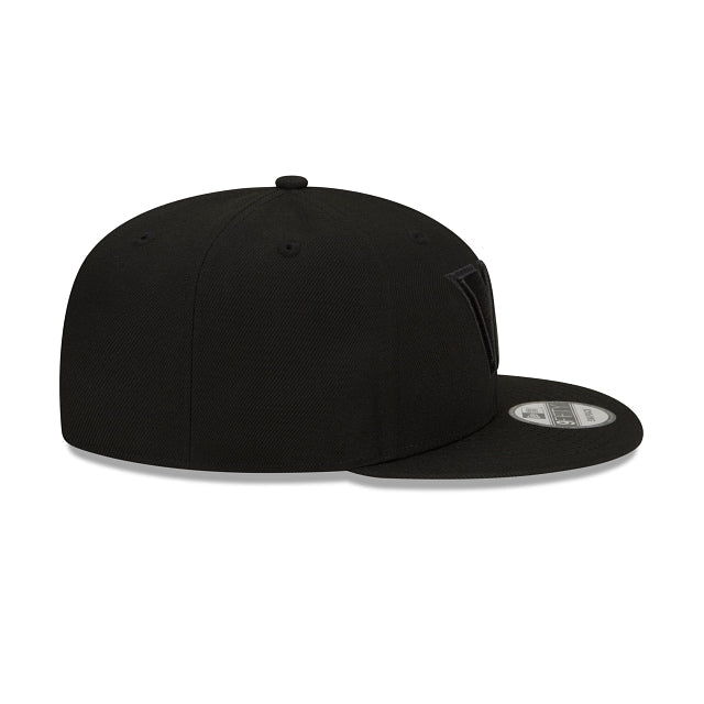 New Era Washington Commanders Black on Black 9FIFTY Snapback Hat - View 2