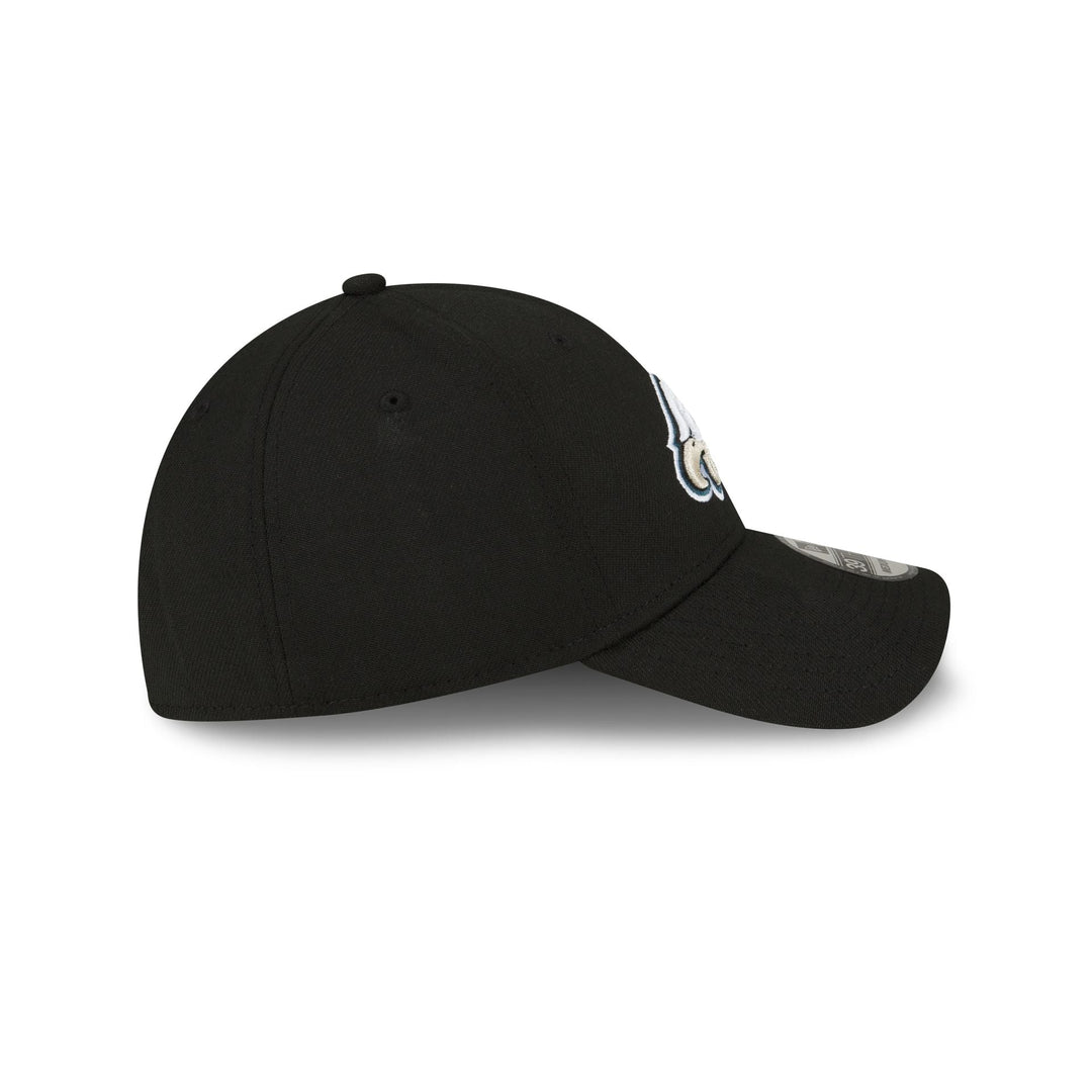 Philadelphia Eagles Classic 39THIRTY Stretch Fit Hat - Black / Team Colors