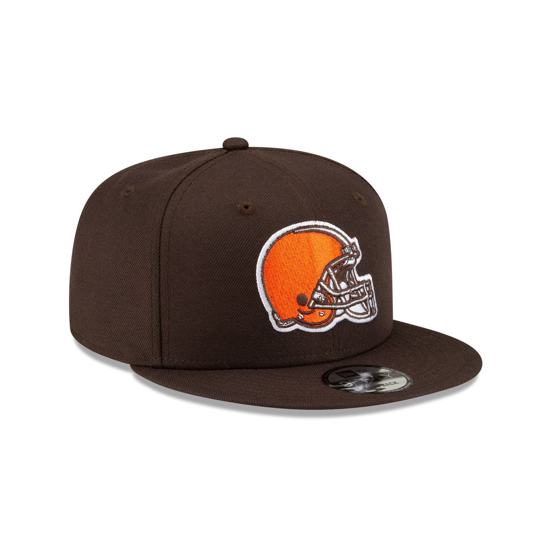 New Era Cleveland Browns Basic Brown 9FIFTY Snapback Hat - View 3