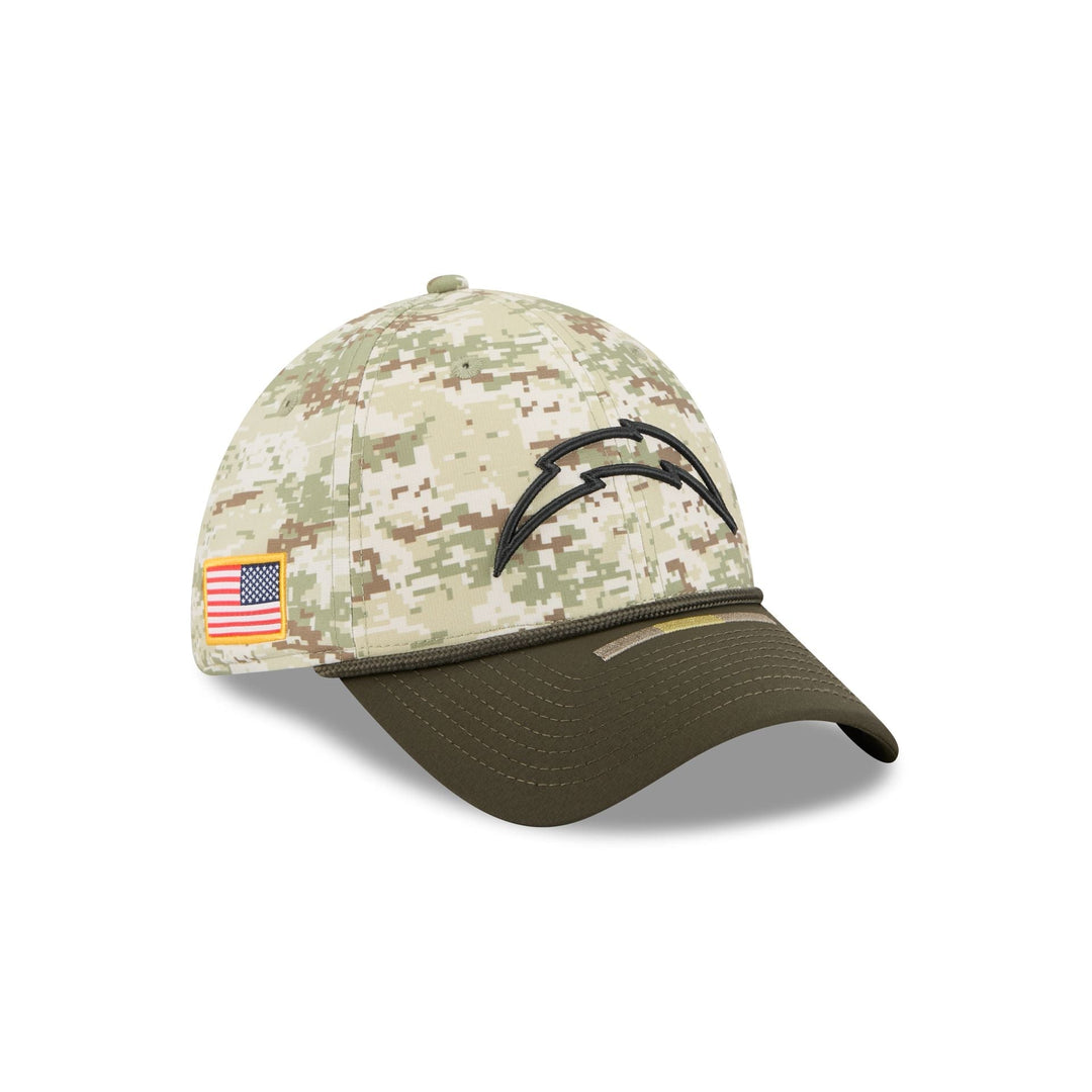 Los Angeles Chargers Salute to Service 39THIRTY Stretch Fit Hat - Camo