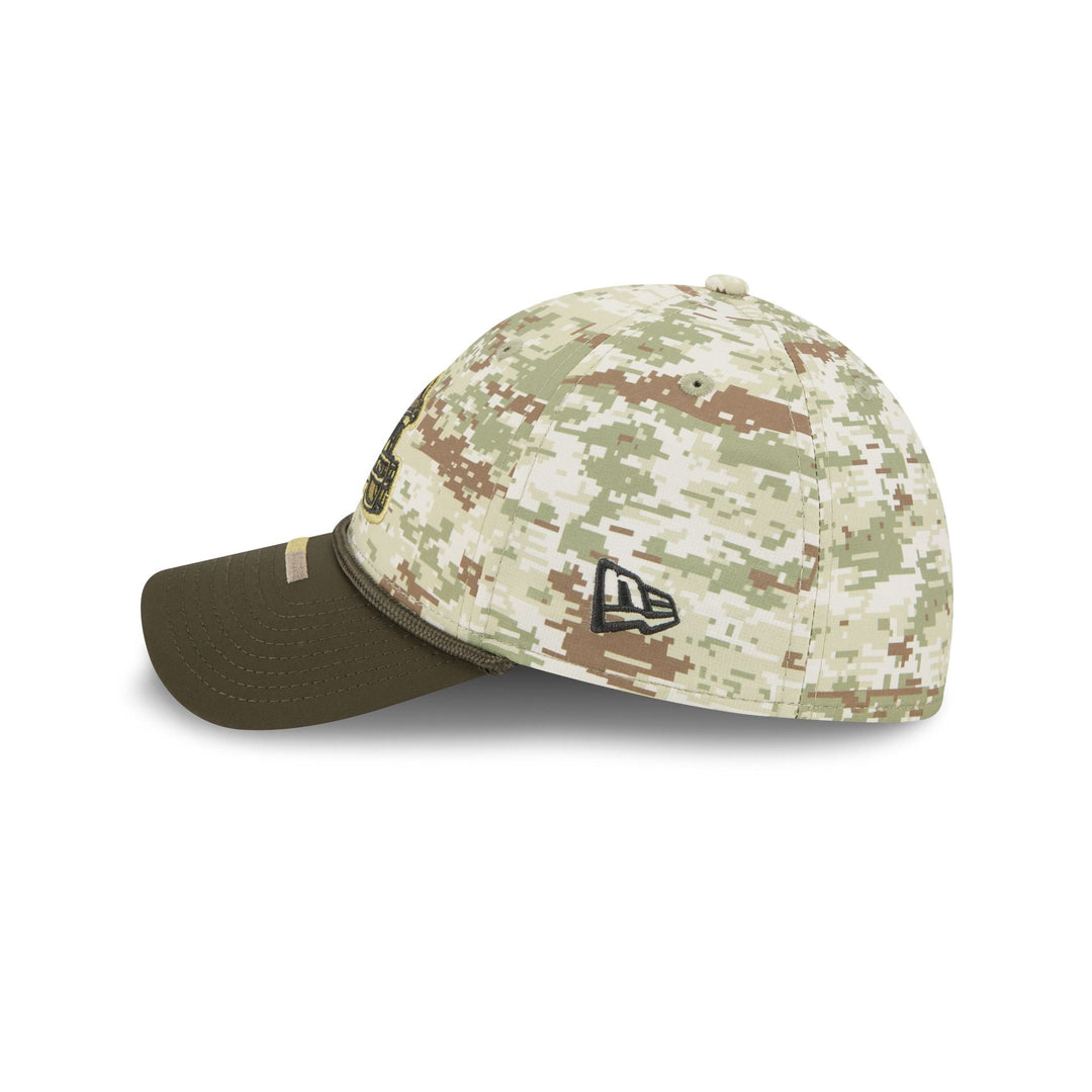 Cleveland Browns Salute to Service 39THIRTY Stretch Fit Hat - Camo