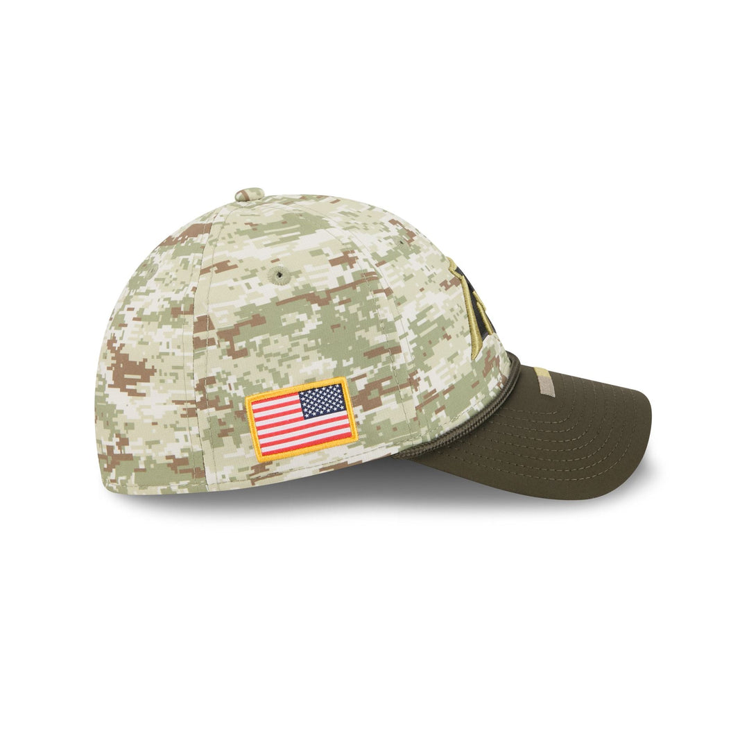 Carolina Panthers Salute to Service 39THIRTY Stretch Fit Hat - Camo