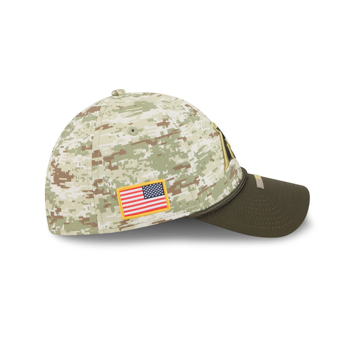 Carolina Panthers Salute to Service 39THIRTY Stretch Fit Hat - Camo