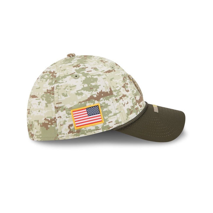 Atlanta Falcons Salute to Service 39THIRTY Stretch Fit Hat - Camo