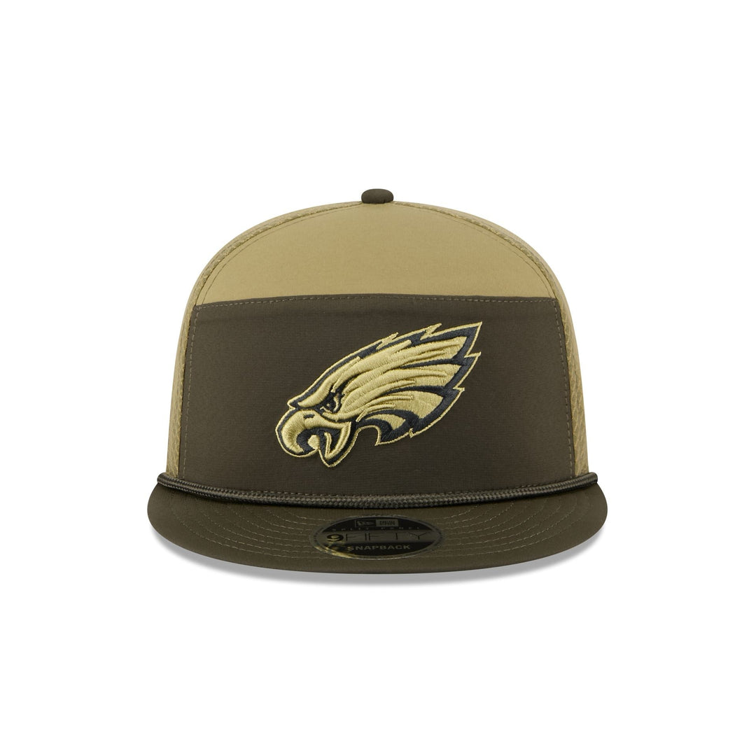 Philadelphia Eagles Salute to Service Split Panel 9FIFTY Trucker Hat - View 4